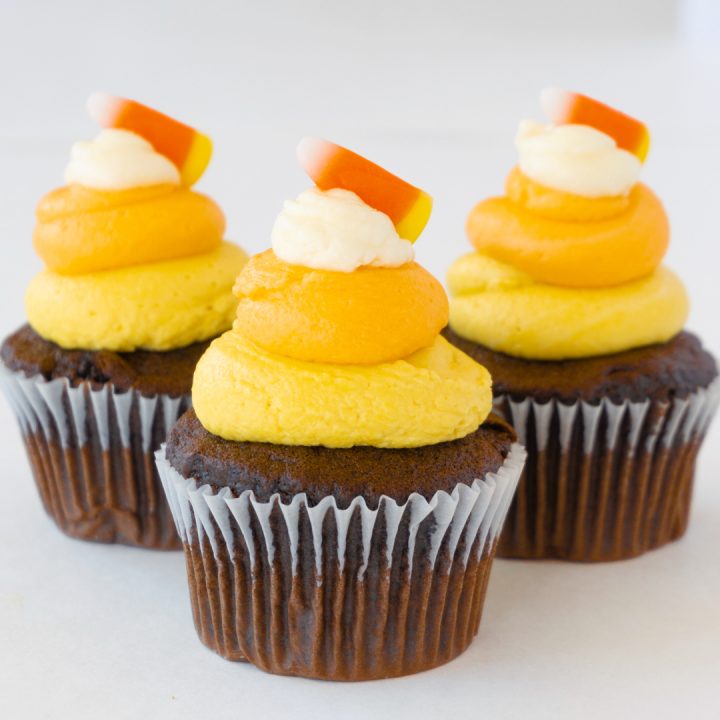 Turn the classic candy corn into these cute and easy Halloween Candy Corn Cupcakes, ideal for class parties or any spooky event.