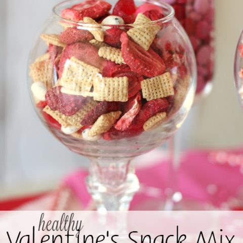 Healthy Valentine's Snack Mix