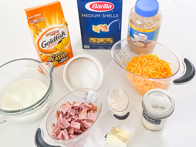 Baked Ham & Cheese Pasta Casserole ingredients