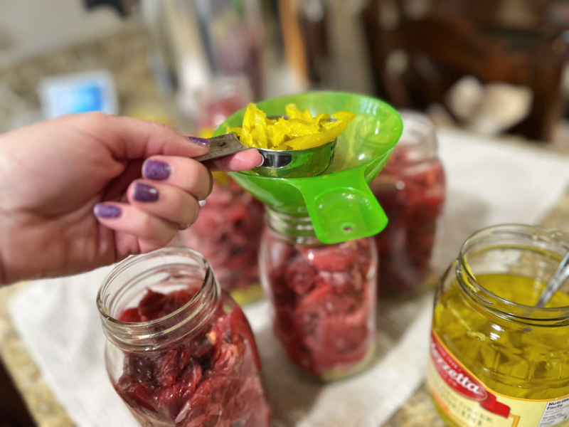 filling canning jars